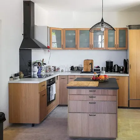 Chateau Avec Piscine Privee بيت للعطل *