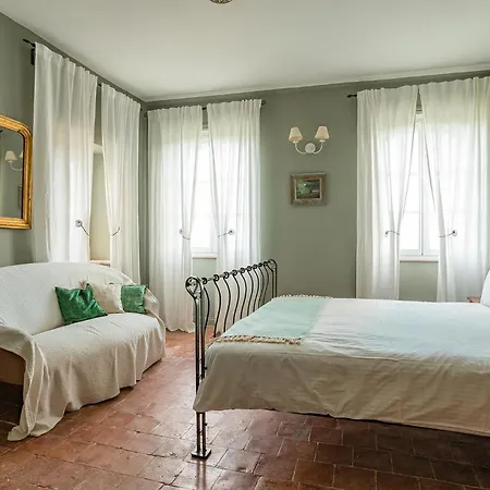Chateau Avec Piscine Privee Hébergement de vacances Valréas